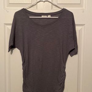 Women’s Cato shirt size small